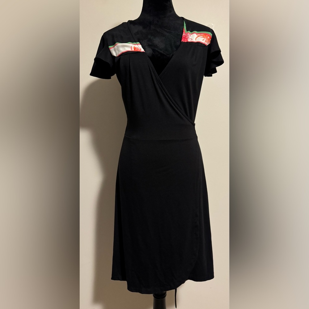 EUC Zachary’s Smile Black Elegant Wrap Dress with Striped Design size small